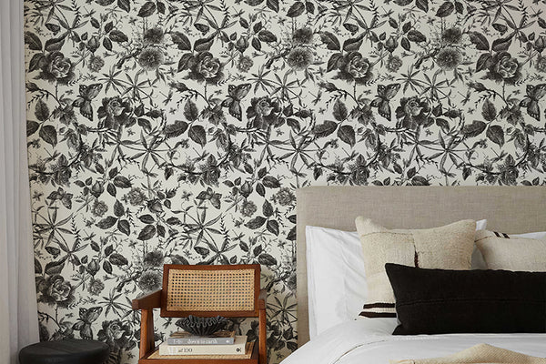 Black Rose Floral Wallpaper