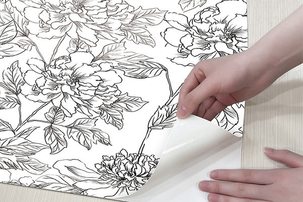 Black and White Floral Wallpaper