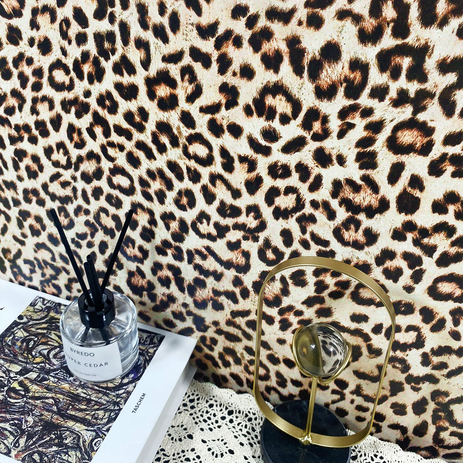 JIFFDIFF Leopard Print Peel and Stick Wallpaper
