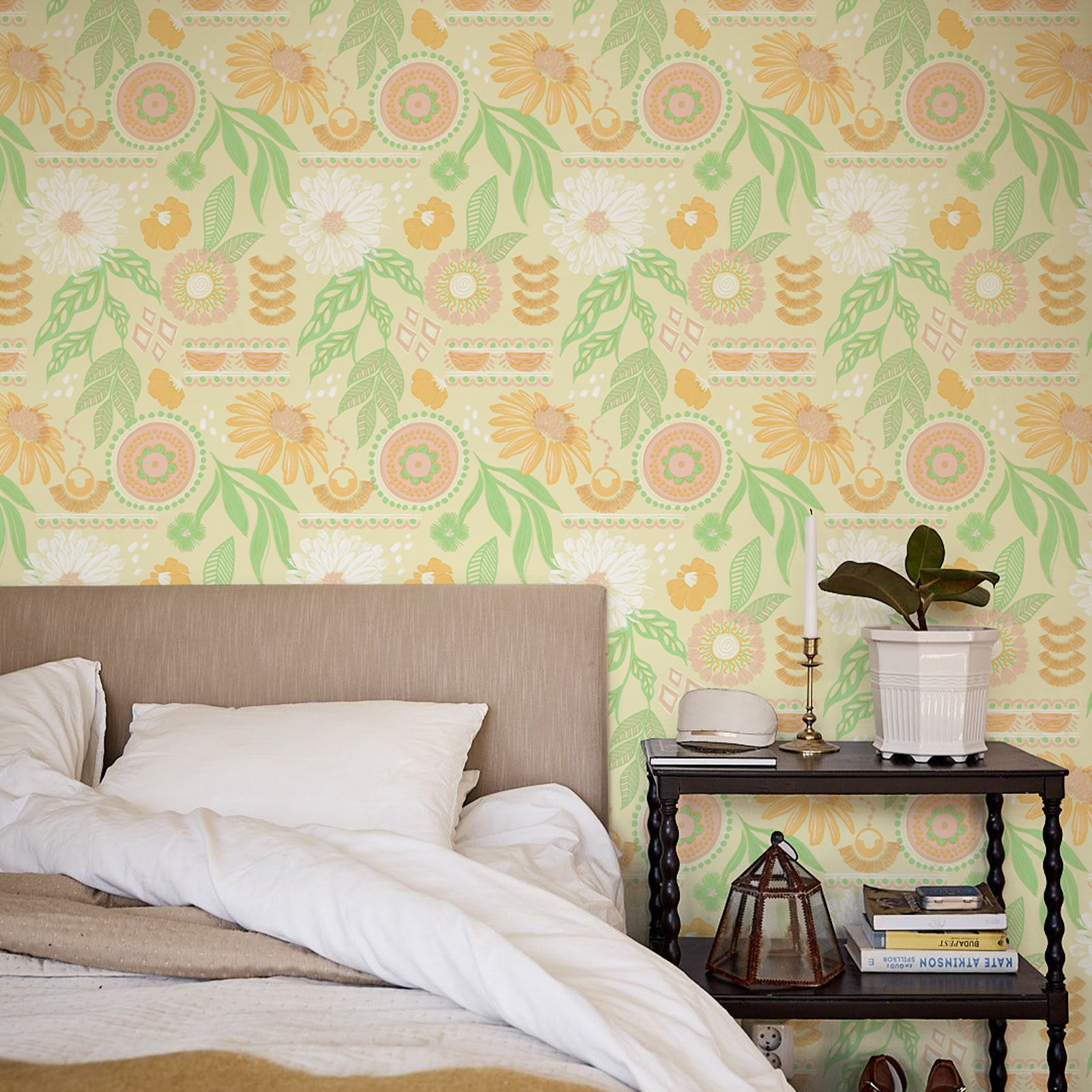Bohemian-Style Sunflower and Floral Pattern Wallpaper
