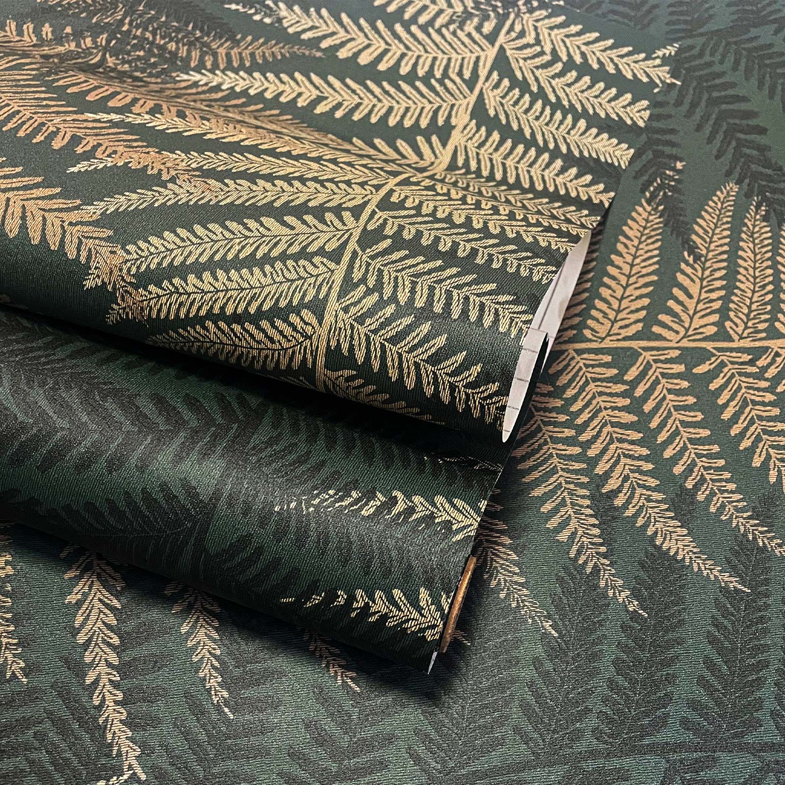 Fern Leaf Botanical Peel and Stick Wallpaper