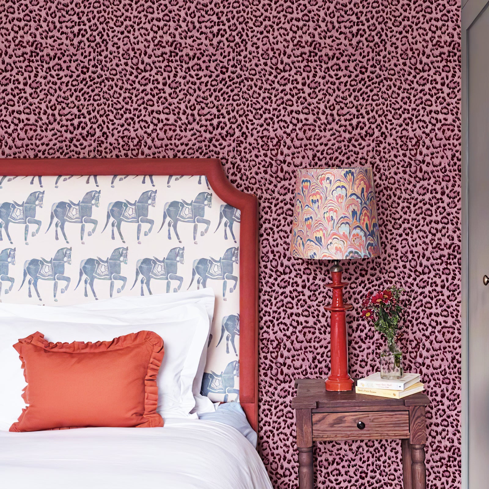 JIFFDIFF Leopard Print Peel and Stick Wallpaper