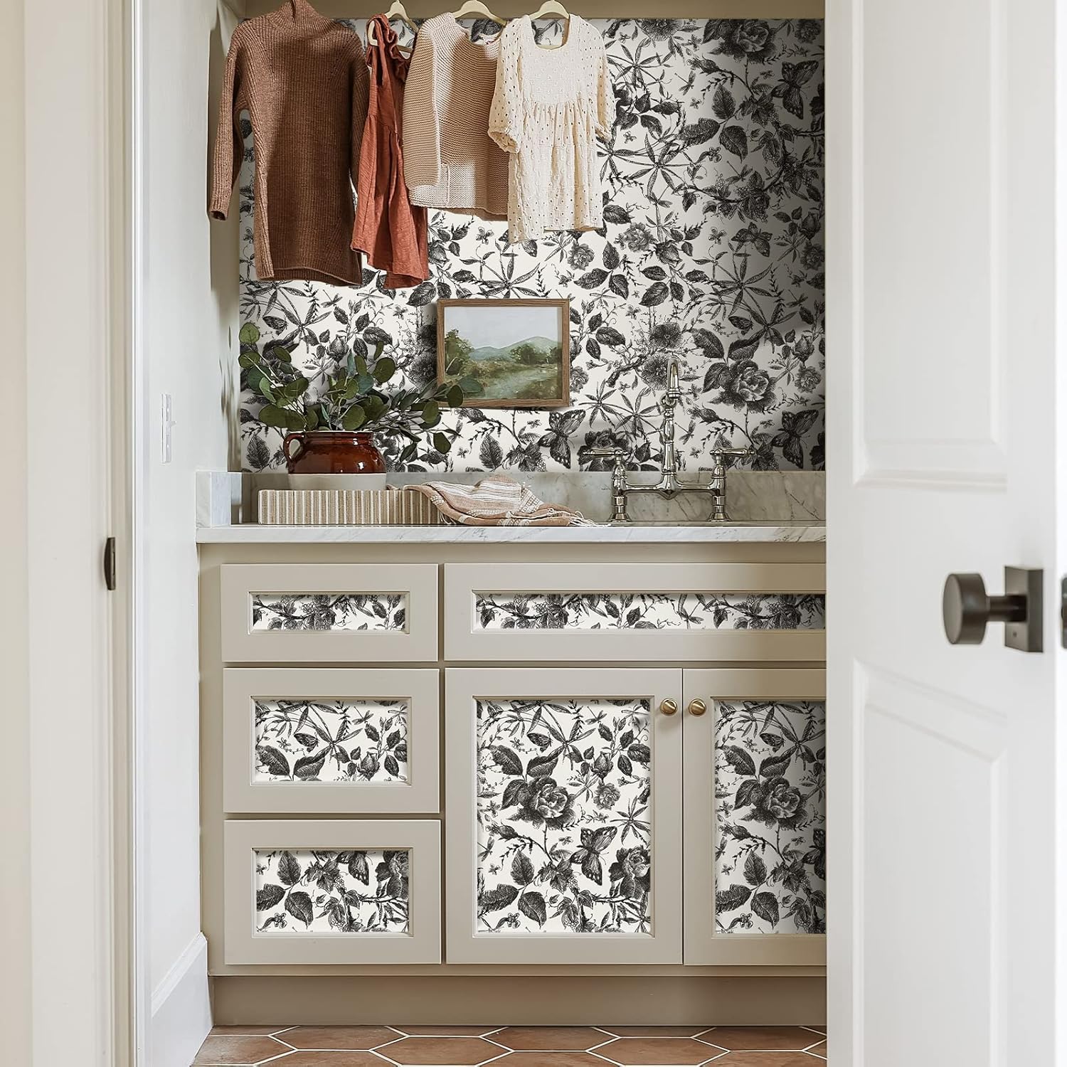 Vintage Butterfly and Floral Wallpaper — Black Rose Pattern